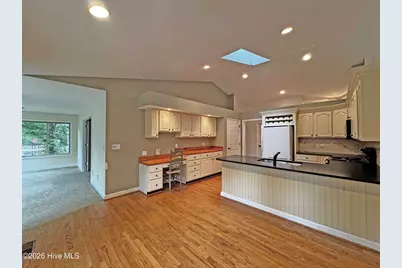6 Sunset Drive, Whispering Pines, NC 28327 - Photo 7