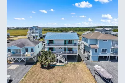 135 Starfish Drive, Holden Beach, NC 28462 - Photo 3