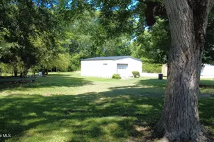 302 N Front St, Hamilton, NC 27840 - Photo 33