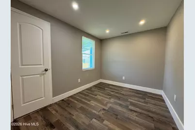 565 Manly Avenue #B, Wilmington, NC 28405 - Photo 9