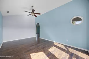 638 Sand Ridge Rd, Hubert, NC 28539 - Photo 9