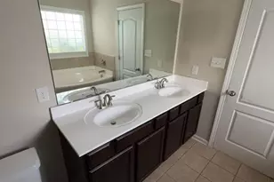 111 Cavalier Dr, Jacksonville, NC 28546 - Photo 13