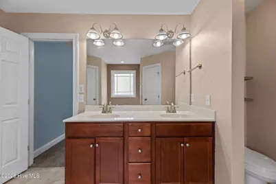 300 Hawks Bluff Drive, New Bern, NC 28560 - Photo 21