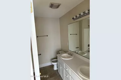 2913 Eastridge Court #A, Greenville, NC 27834 - Photo 11