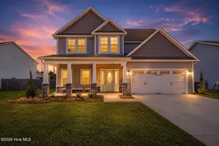 524 Harvest Mdw Xing, Jacksonville, NC 28546 - Photo 1