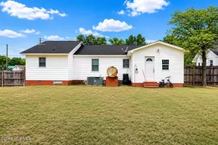 803 Rice St, Hamlet, NC 28345 - Photo 3