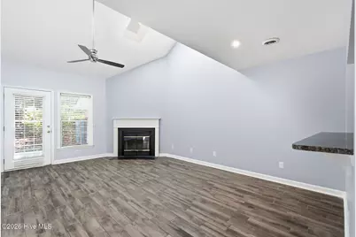 6211 Wrightsville Avenue #Apt 102, Wilmington, NC 28403 - Photo 9