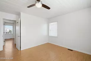 112 Marlin Dr, Holden Beach, NC 28462 - Photo 37