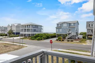 298 Ocean Blvd W, Holden Beach, NC 28462 - Photo 31