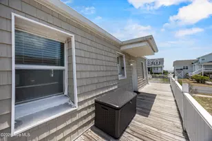 298 Ocean Blvd W, Holden Beach, NC 28462 - Photo 33