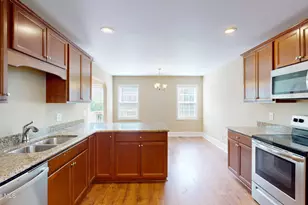 225 Savannah Garden Dr, Carthage, NC 28327 - Photo 5