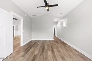 1104 E Oak Island Dr, Oak Island, NC 28465 - Photo 25