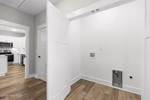 1104 E Oak Island Dr, Oak Island, NC 28465 - Photo 21