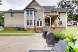 2601 Saint John Circle, Kinston, NC 28504 - Photo 9