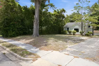 2113 Princess Place Drive, Wilmington, NC 28405 - Photo 33