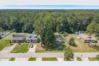 202 Grays Lane, Elizabethtown, NC 28337 - Photo 19