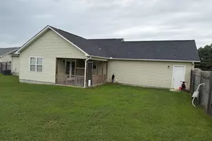 136 Annie Rd, Richlands, NC 28574 - Photo 17