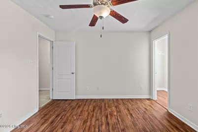 135 Glen Cannon Drive, Jacksonville, NC 28546 - Photo 17