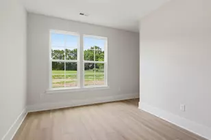 325 Oak Mdw Ln, Angier, NC 27501 - Photo 5