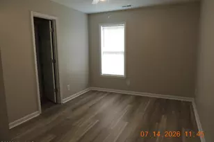 130 Miracle Dr, Jacksonville, NC 28546 - Photo 7