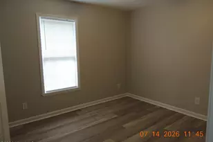 130 Miracle Dr, Jacksonville, NC 28546 - Photo 5