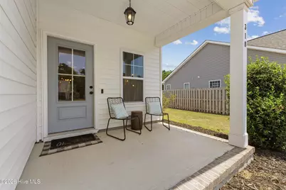318 Long Pond Drive, Sneads Ferry, NC 28460 - Photo 5