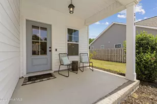 318 Long Pond Dr, Sneads Ferry, NC 28460 - Photo 5