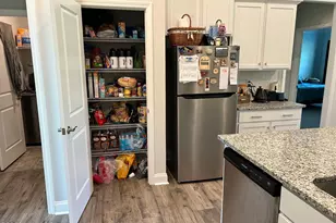 1217 Pelican Dr, New Bern, NC 28560 - Photo 5