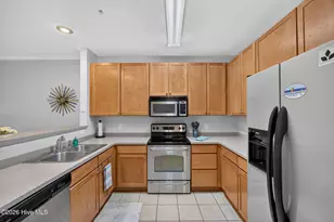 2801 Bloomfield Ln, Wilmington, NC 28412 - Photo 5