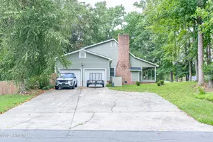300 Fox Ridge Rd, Warsaw, NC 28398 - Photo 61