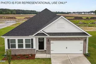4007 Montford Dr, New Bern, NC 28562 - Photo 1