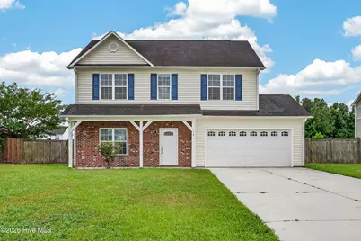 115 Dukes Lake Circle, Richlands, NC 28574 - Photo 1