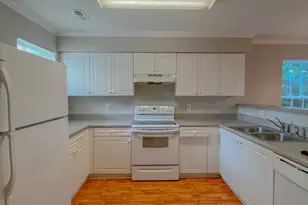 501 Shortfin Dr, Wilmington, NC 28405 - Photo 3