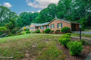 806 Cliftwood Dr, Siler City, NC 27344 - Photo 3