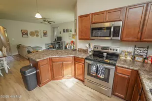 256 Currituck Dr, Holly Ridge, NC 28445 - Photo 7