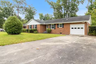 614 Wedgewood Rd, Whiteville, NC 28472 - Photo 1