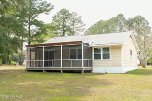 2922 Birdsong Cir, Grimesland, NC 27837 - Photo 7