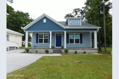 710 N B Street, Bridgeton, NC 28519 - Photo 1