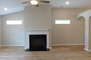 710 N B St, Bridgeton, NC 28519 - Photo 7
