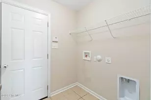 115 Cavalier Dr, Jacksonville, NC 28546 - Photo 39