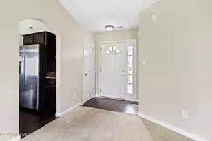 115 Cavalier Dr, Jacksonville, NC 28546 - Photo 9