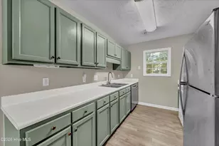10035 Burning Bush Ridge Ct, Leland, NC 28451 - Photo 7