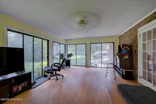 1412 Oxford Ln, New Bern, NC 28562 - Photo 11