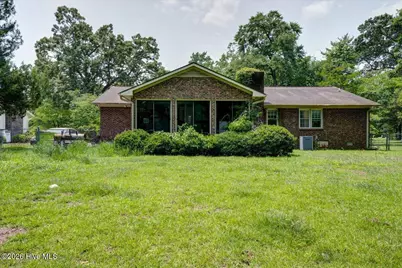 1412 Oxford Lane, New Bern, NC 28562 - Photo 7