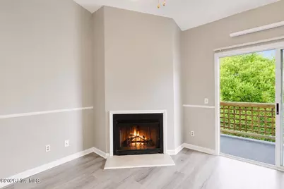 4230 Wilshire Boulevard #Apt 306d, Wilmington, NC 28403 - Photo 9