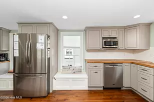 123 E Gale St, Edenton, NC 27932 - Photo 13