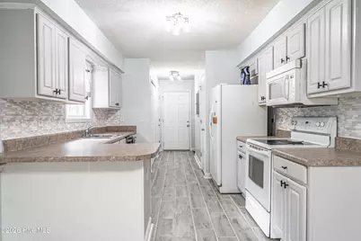1431 Hylan Avenue, Hamlet, NC 28345 - Photo 15