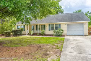 1431 Hylan Ave, Hamlet, NC 28345 - Photo 1