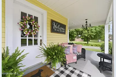 105 E Hargett Street, Richlands, NC 28574 - Photo 3