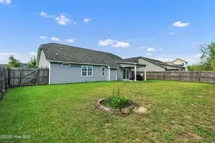 511 New Hanover Trl, Jacksonville, NC 28546 - Photo 29